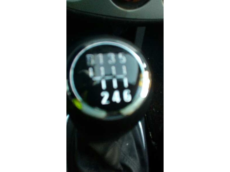 opel corsa d del año 2011