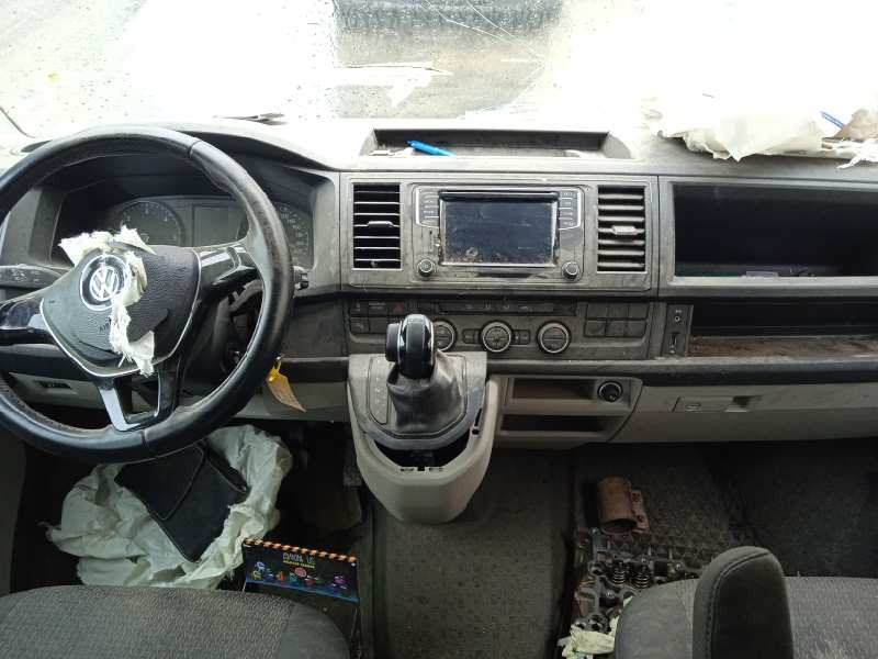 volkswagen t6.1 caravelle (sh) del año 2019