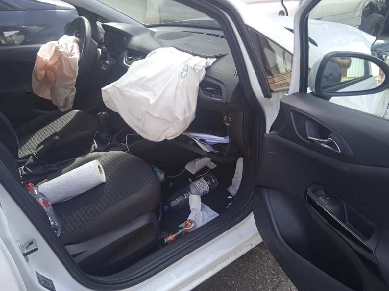 opel corsa e del año 2017