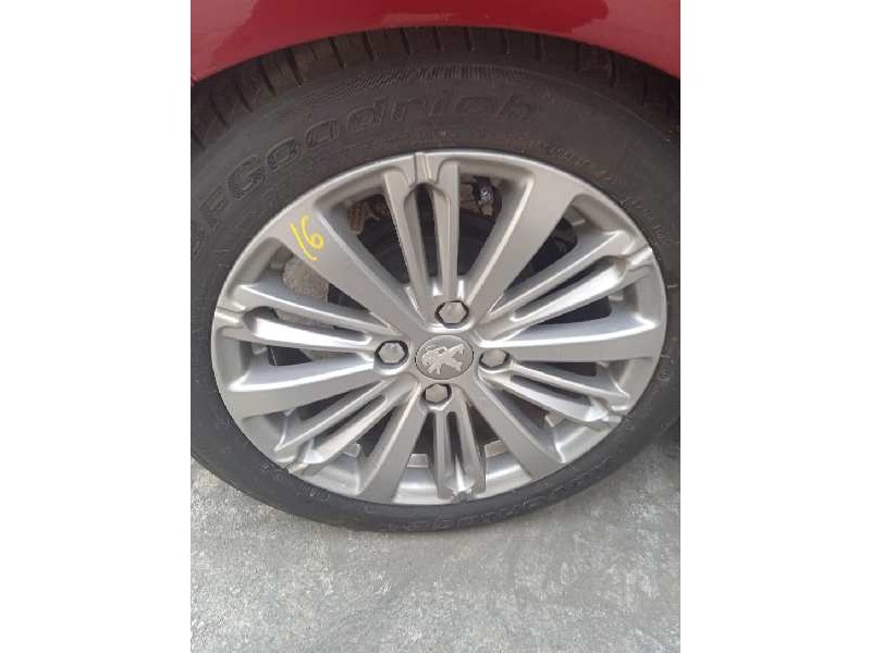 peugeot 208 del año 2016