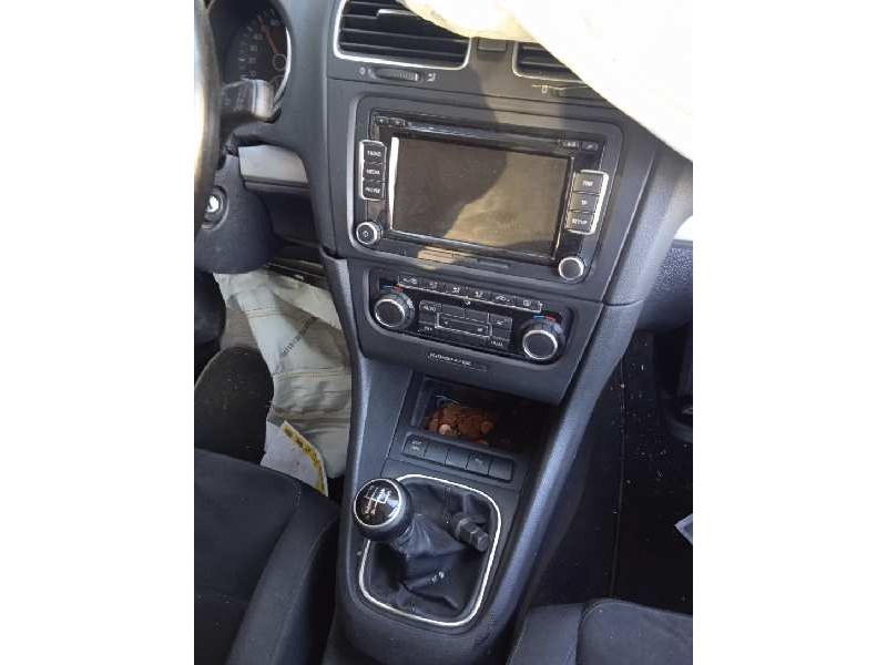 volkswagen golf vi (5k1) del año 2010