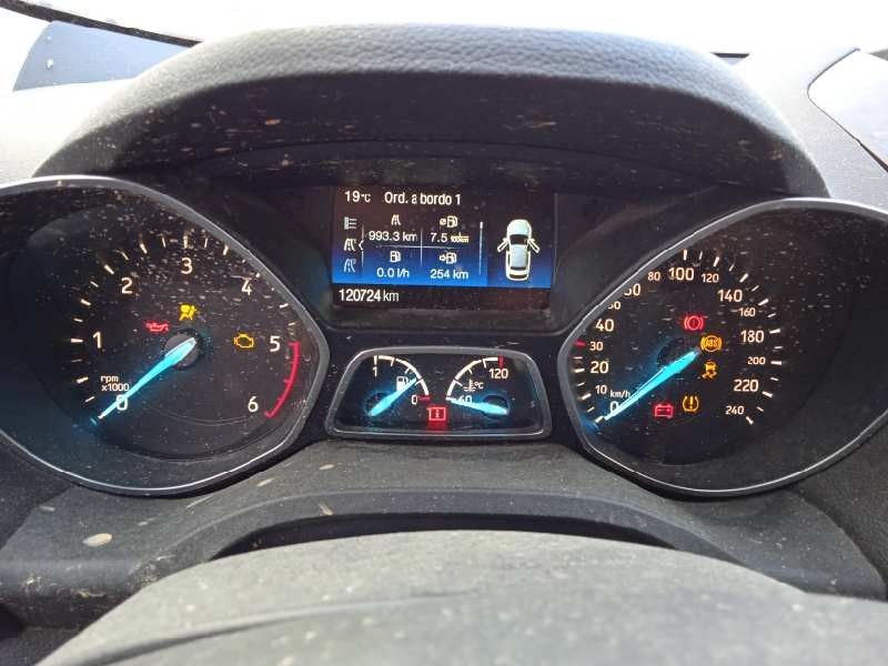 ford kuga (cbs) del año 2017