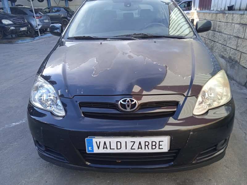 toyota corolla (e12) del año 2004