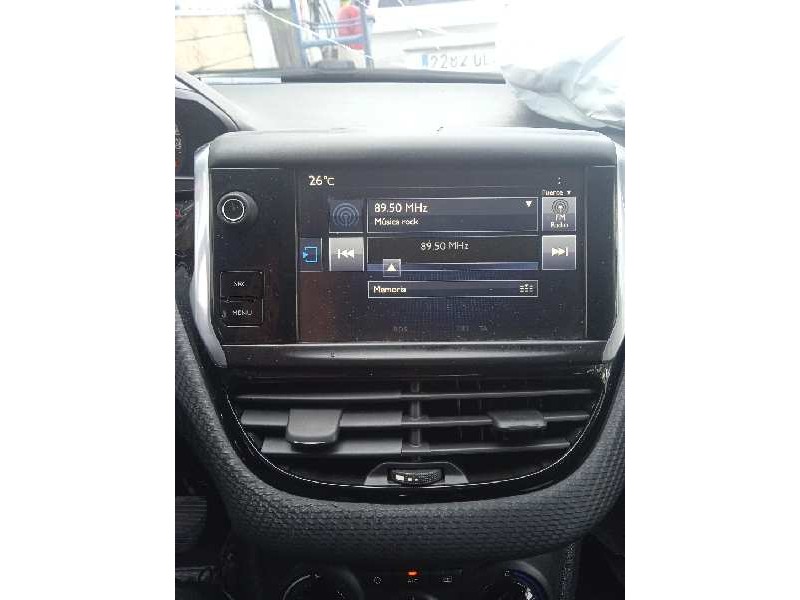 peugeot 208 del año 2016