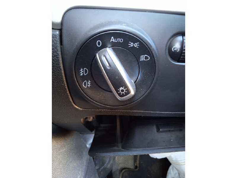 volkswagen golf vi (5k1) del año 2010