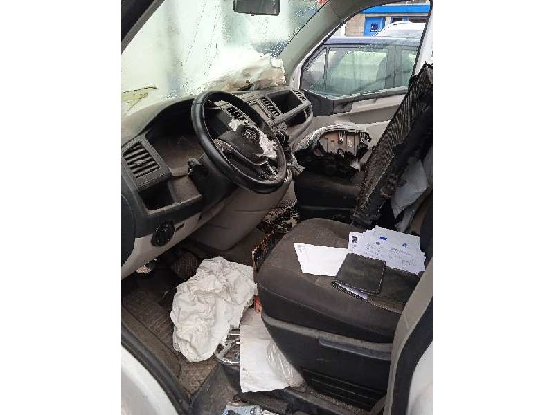 volkswagen t6.1 caravelle (sh) del año 2019