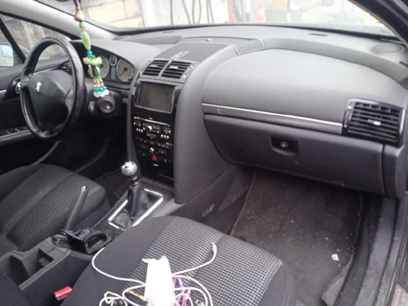 peugeot 407 del año 2009