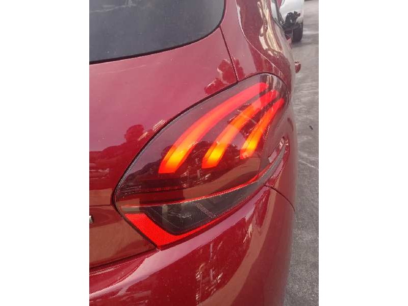 peugeot 208 del año 2016