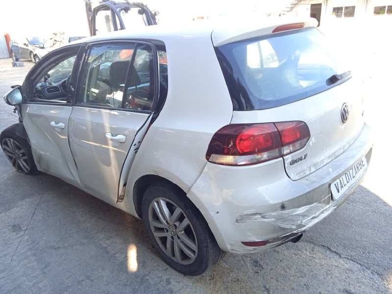 volkswagen golf vi (5k1) del año 2010