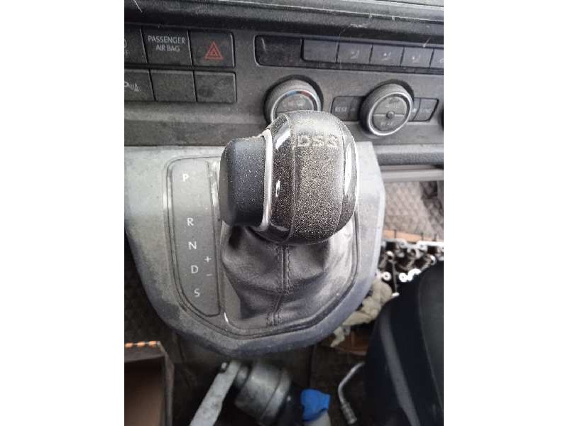 volkswagen t6.1 caravelle (sh) del año 2019