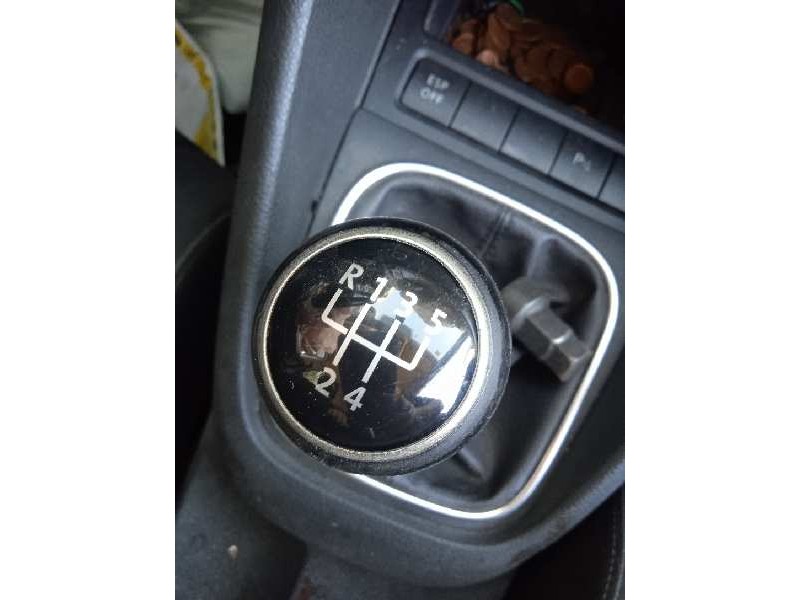 volkswagen golf vi (5k1) del año 2010