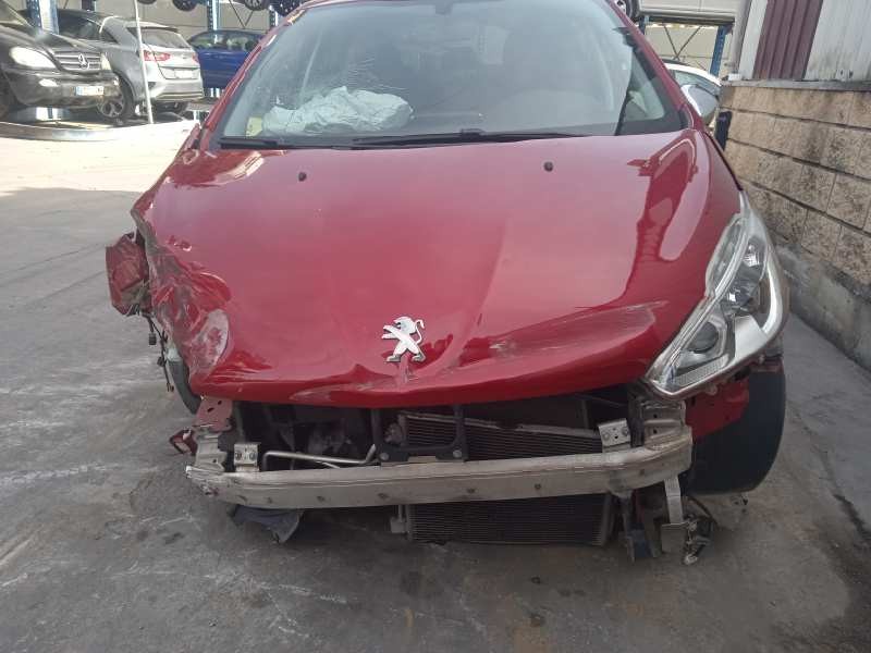 peugeot 208 del año 2016