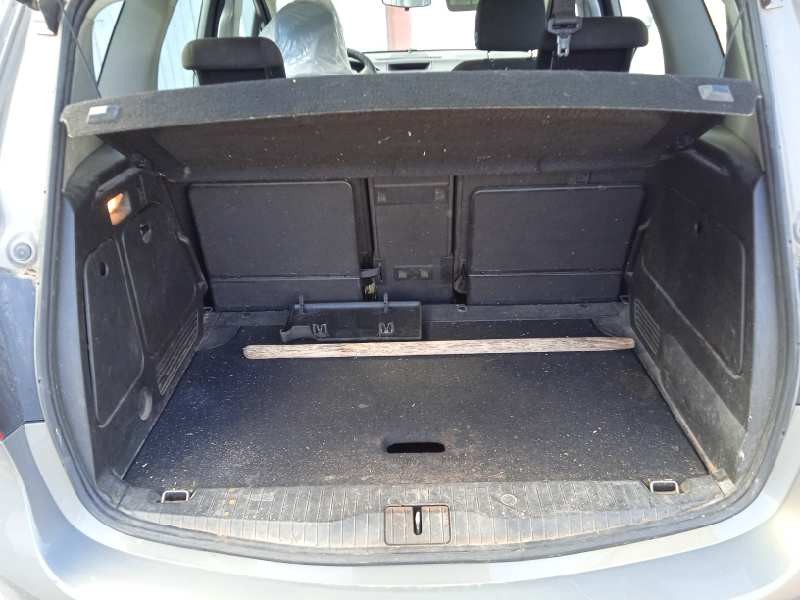 opel meriva b del año 2012