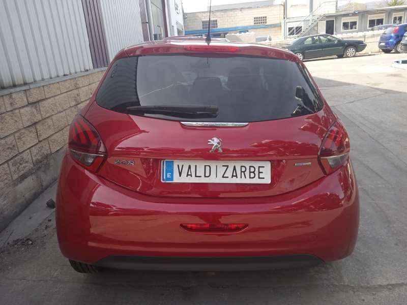 peugeot 208 del año 2016