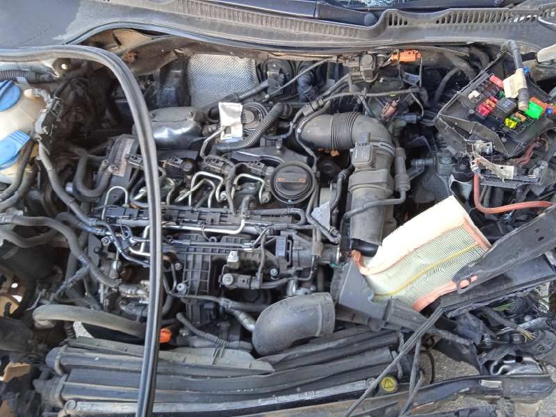 volkswagen golf vi (5k1) del año 2010