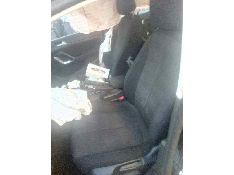 peugeot 308 del año 2015