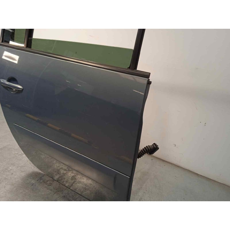 Recambio de puerta trasera derecha para renault espace iv (jk0) 2.2 dci turbodiesel referencia OEM IAM 7751473080  