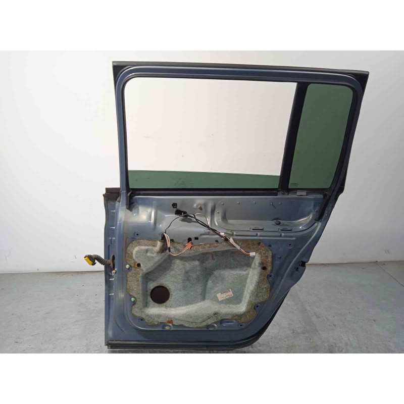 Recambio de puerta trasera derecha para renault espace iv (jk0) 2.2 dci turbodiesel referencia OEM IAM 7751473080  