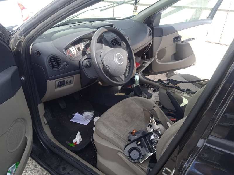 renault clio iii del año 2006