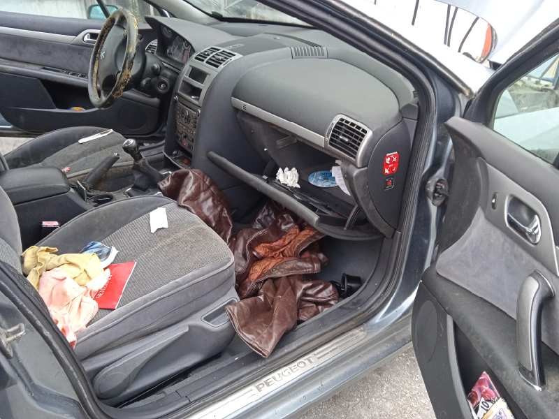 peugeot 407 del año 2004