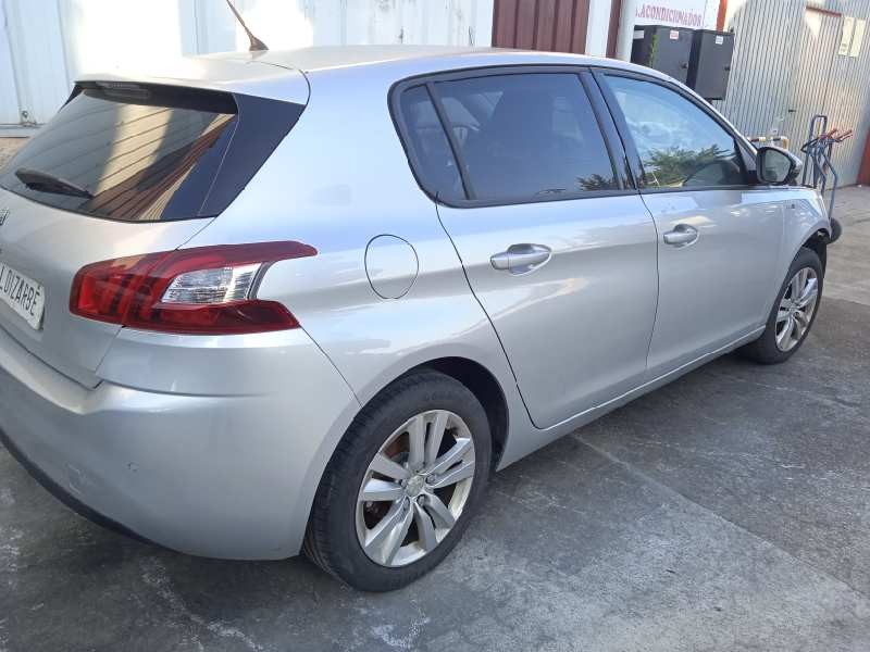 peugeot 308 del año 2016