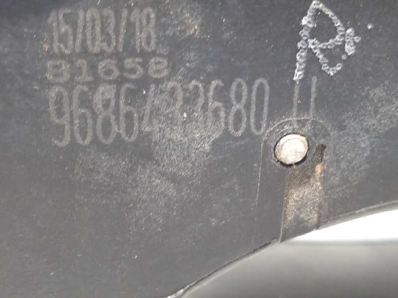 Recambio de maneta exterior delantera derecha para citroën c4 cactus shine referencia OEM IAM 9686433680  