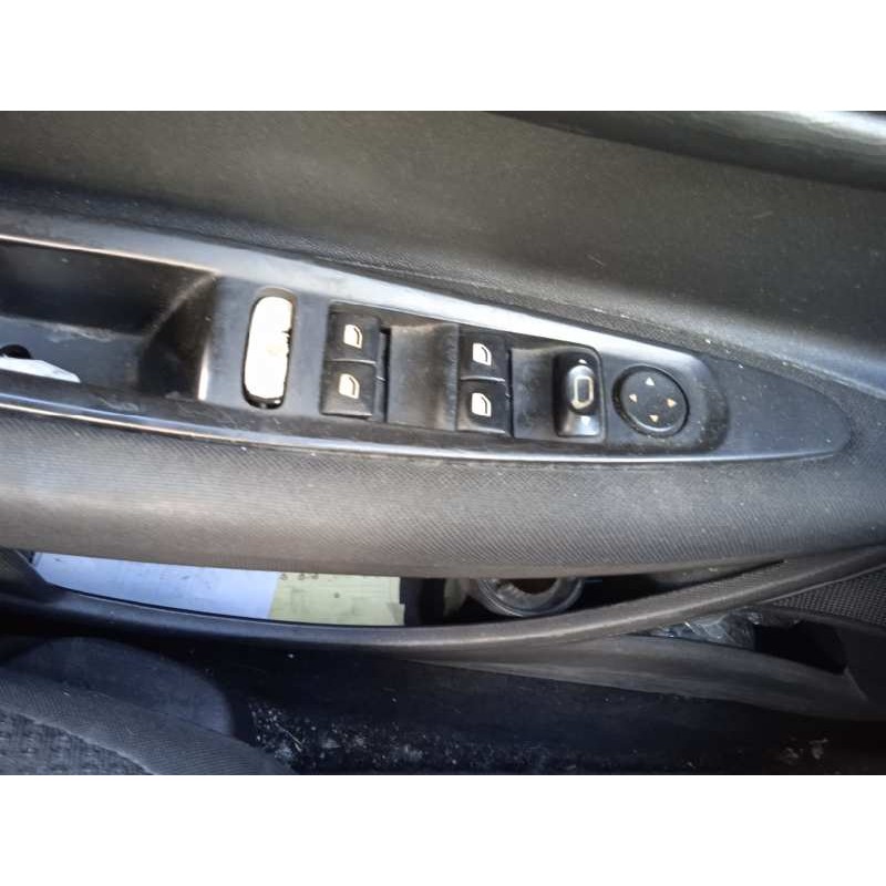 citroën c4 berlina del año 2006