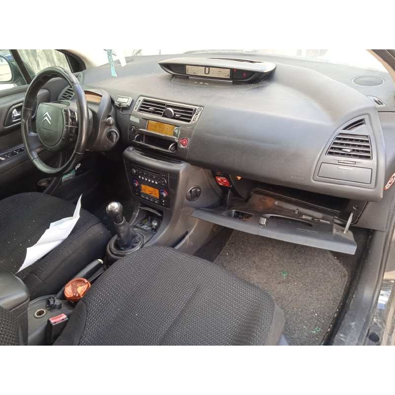 citroën c4 berlina del año 2006