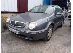 lancia lybra berlina del año 2001