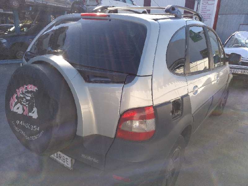 renault scenic (ja..) del año 2002