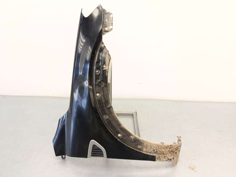 Recambio de aleta delantera derecha para chevrolet captiva (c100, c140) 2.0 d 4wd referencia OEM IAM 96624396 2