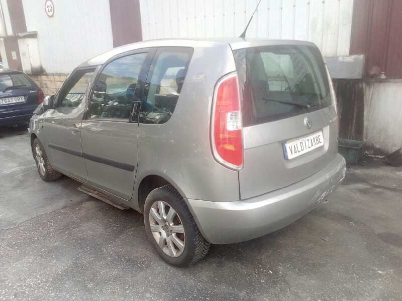 skoda roomster (5j7) del año 2010