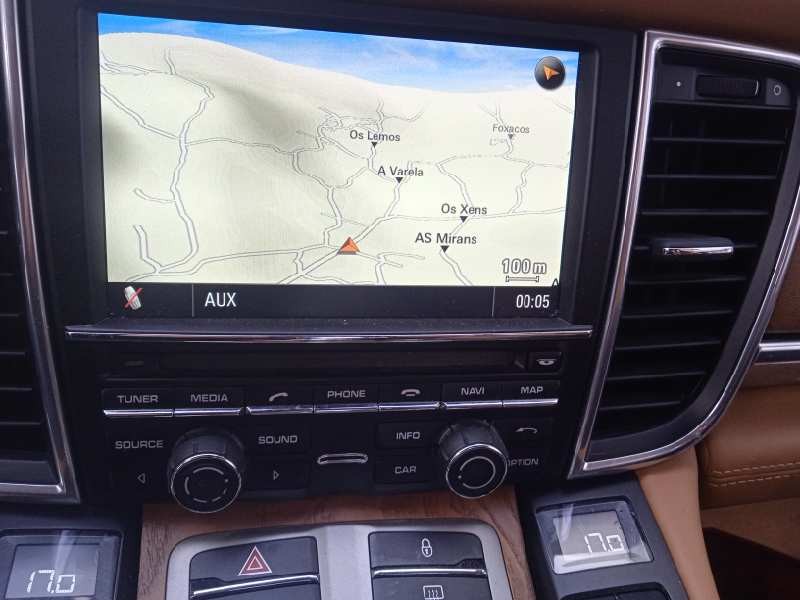 porsche panamera del año 2011