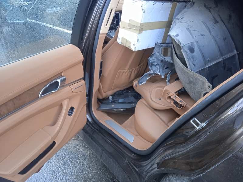 porsche panamera del año 2011