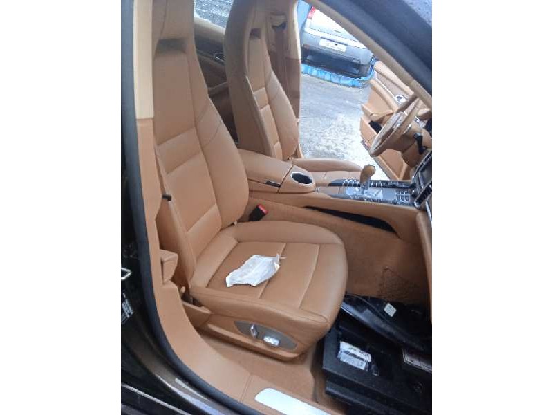 porsche panamera del año 2011