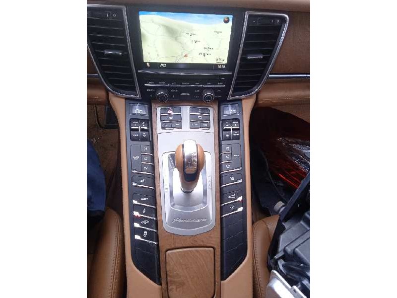 porsche panamera del año 2011