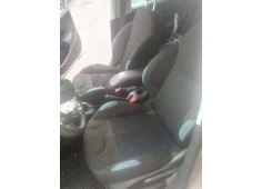 peugeot 208 del año 2012 2