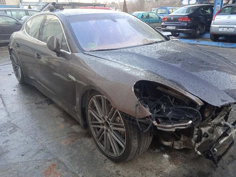 porsche panamera del año 2011