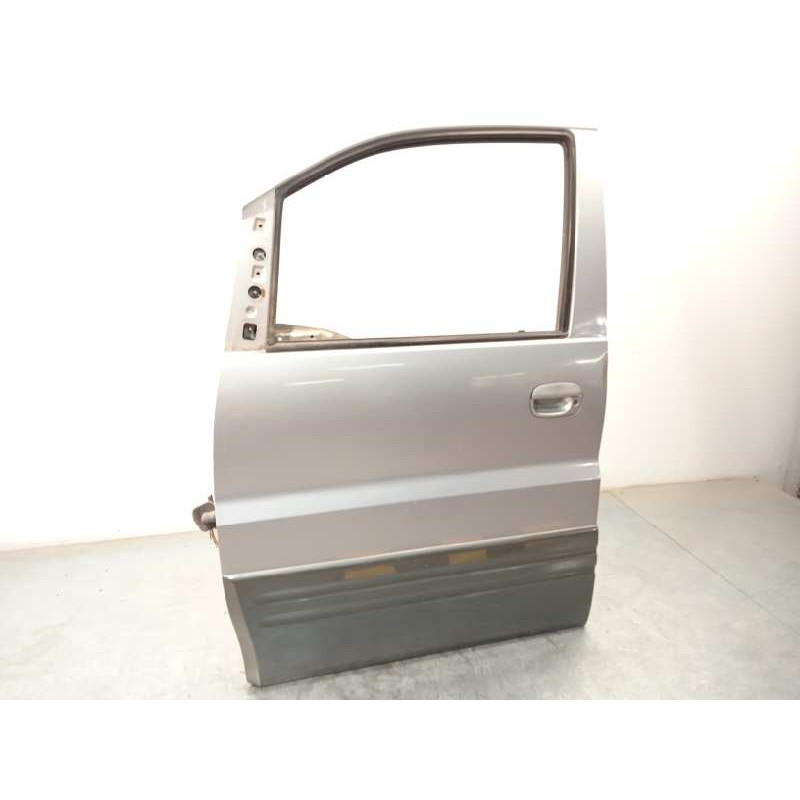 Recambio de puerta delantera izquierda para hyundai h 1 2.5 turbodiesel referencia OEM IAM 760034A300  