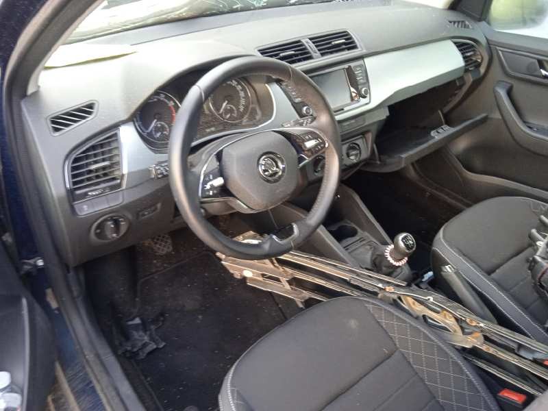 skoda fabia del año 2021