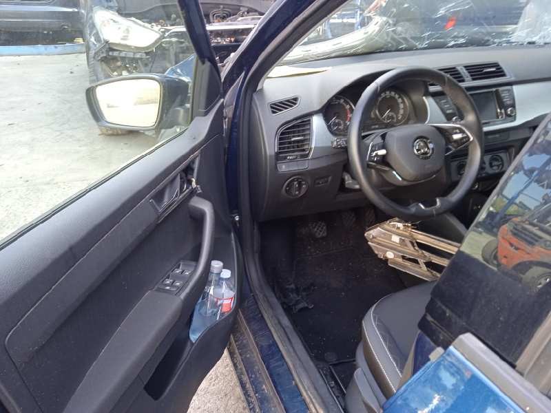 skoda fabia del año 2021