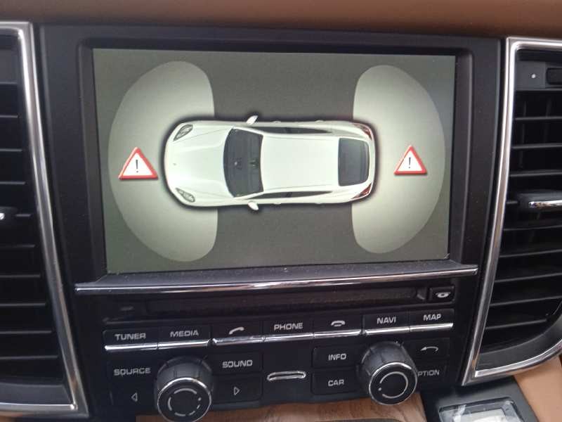 porsche panamera del año 2011