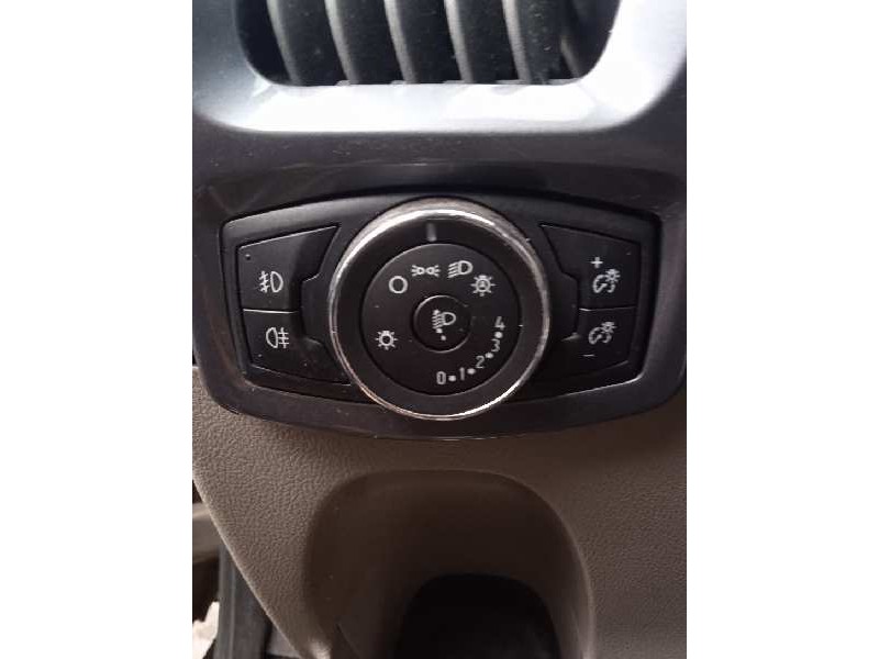 ford transit custom kombi del año 2017