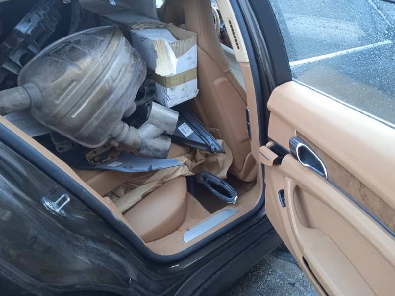 porsche panamera del año 2011