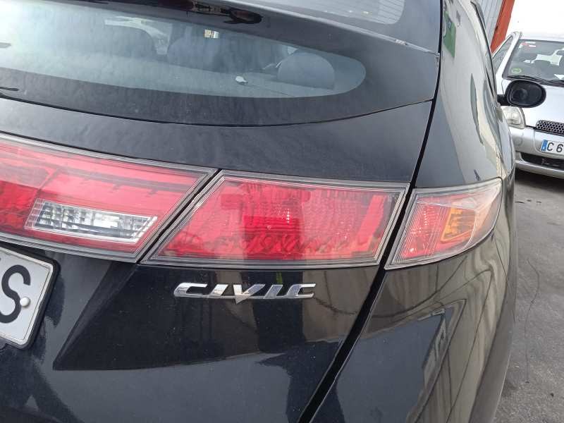 honda civic berlina 5 (fk) del año 2007