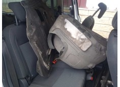 ford grand c-max del año 2013 2