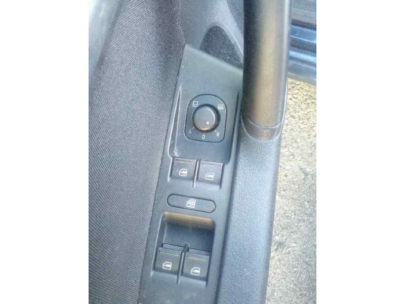 volkswagen passat variant (3g5) del año 2014