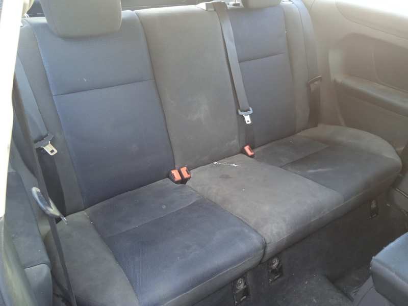 ford focus berlina (cap) del año 2007