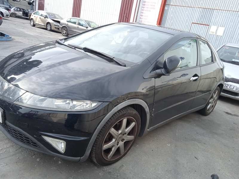 honda civic berlina 5 (fk) del año 2007