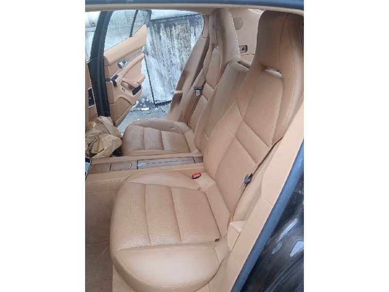 porsche panamera del año 2011